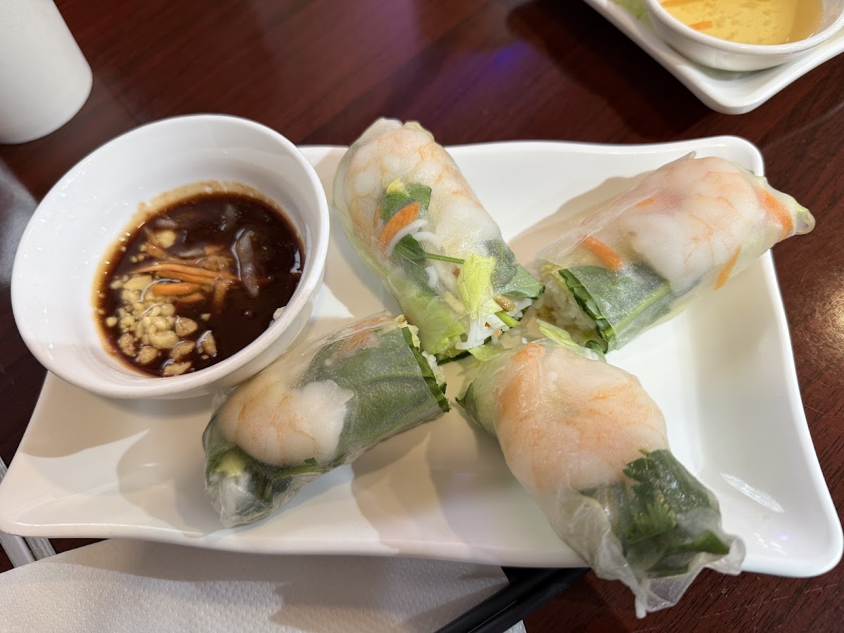 Anh’s Vietnamese Food - Photo 2