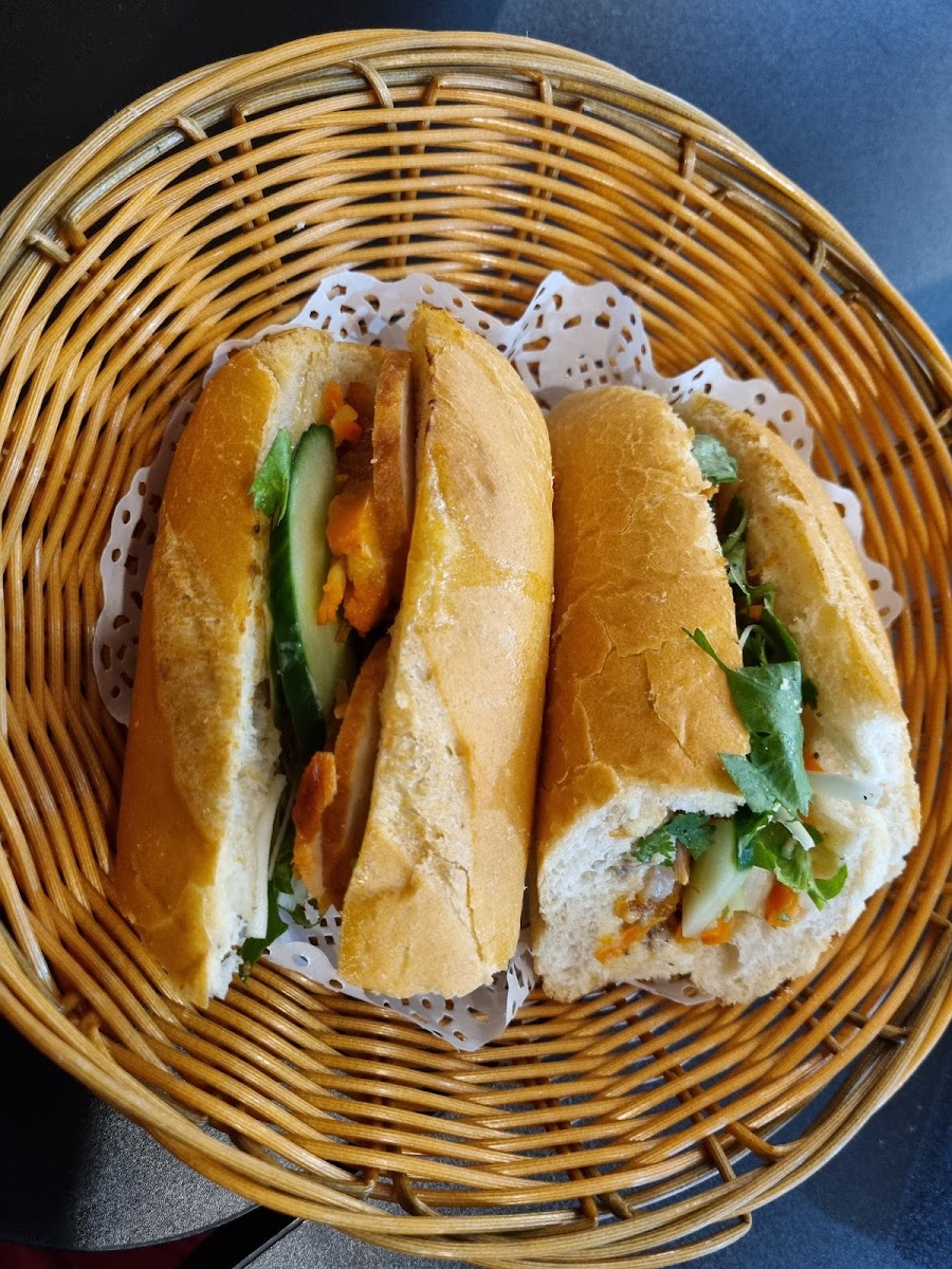 Anh’s Vietnamese Food - Photo 5