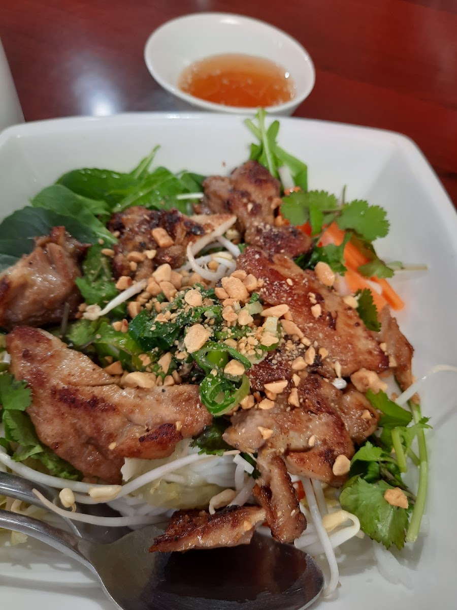 Anh’s Vietnamese Food - Photo 6