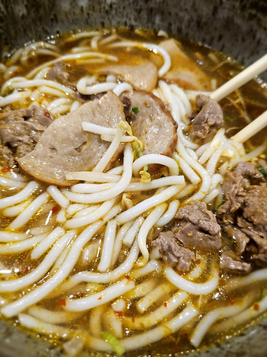 Anh’s Vietnamese Food - Photo 8