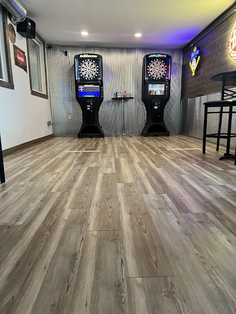Pirate's Pub and Convenience Store - Photo 6