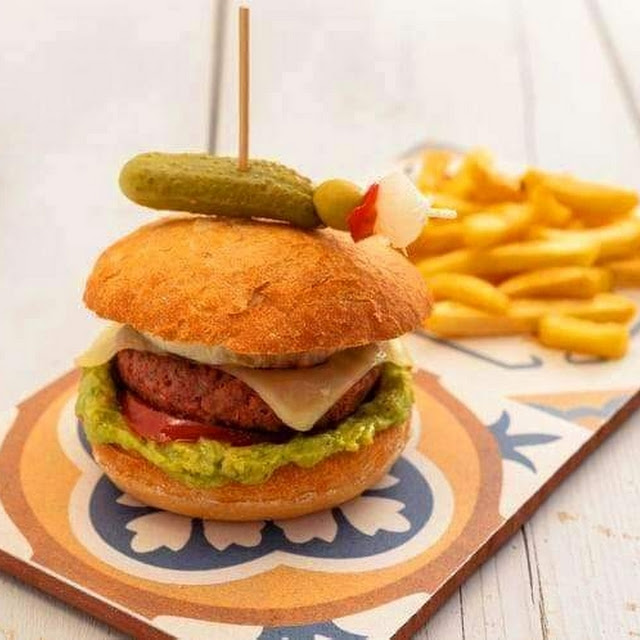 Boat House Burger