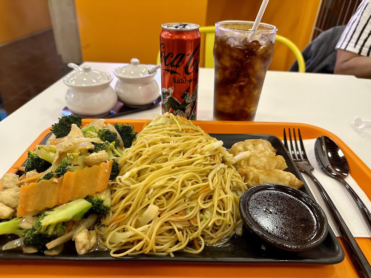 Lucky Panda - American Chinese Eats (Sathorn) - Photo 7