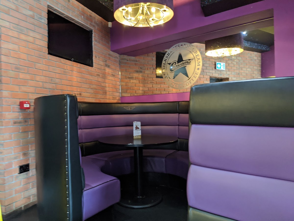 Creams Cafe Bournemouth - Photo 9