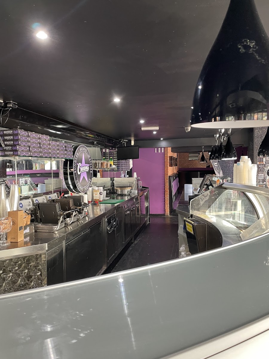 Creams Cafe Bournemouth - Photo 7