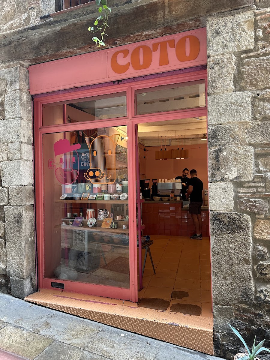 COTO COFFEE + COLMADO