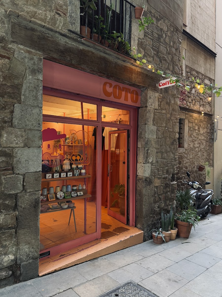 COTO COFFEE + COLMADO - Photo 3