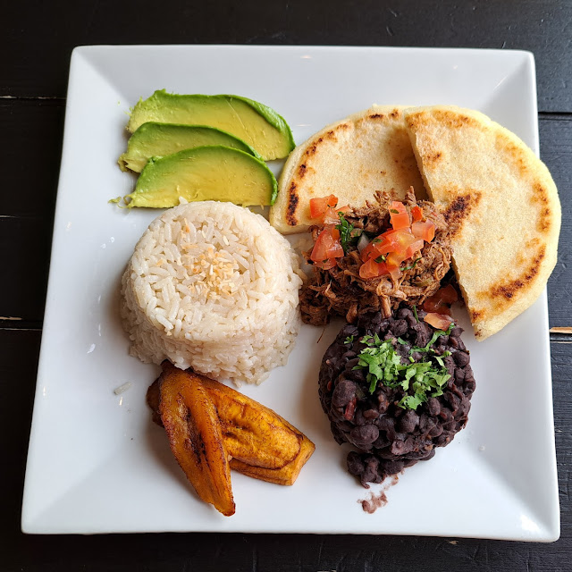 Plato Vegan Pabellon Criollo
