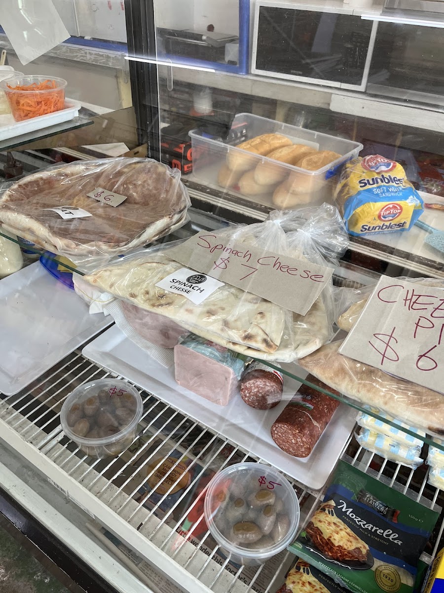 JOE’S MILKBAR • CAFE