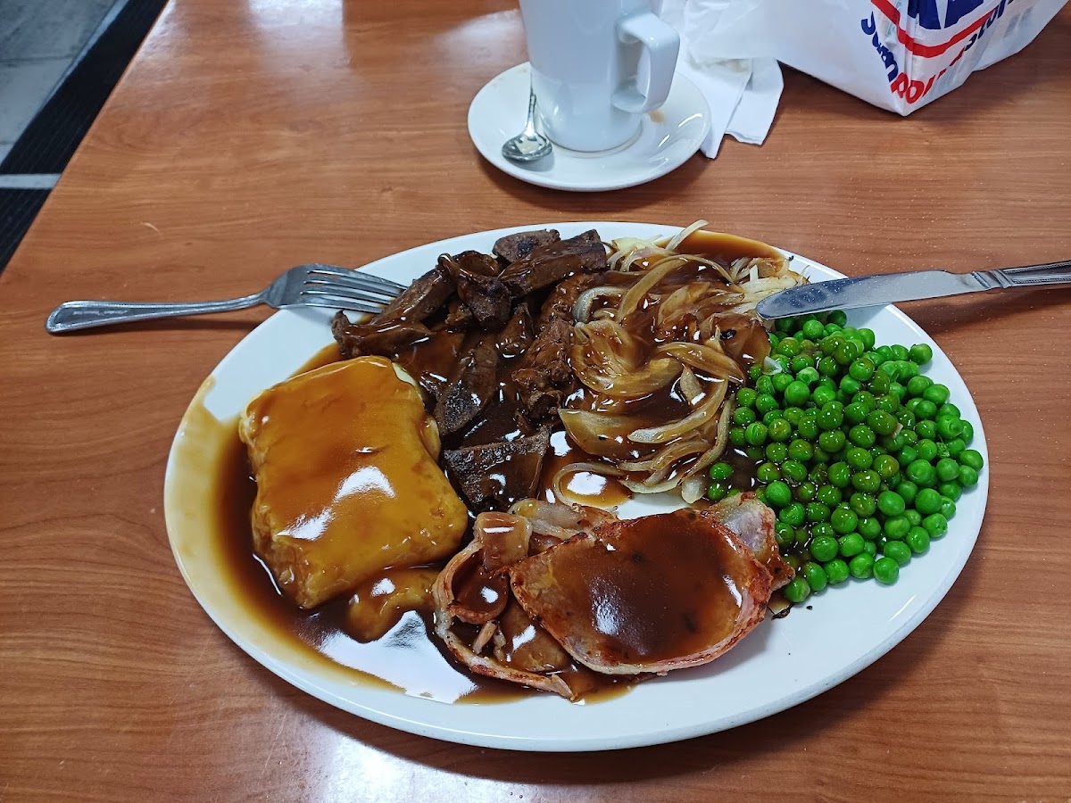 Barking Cafe - Photo 4
