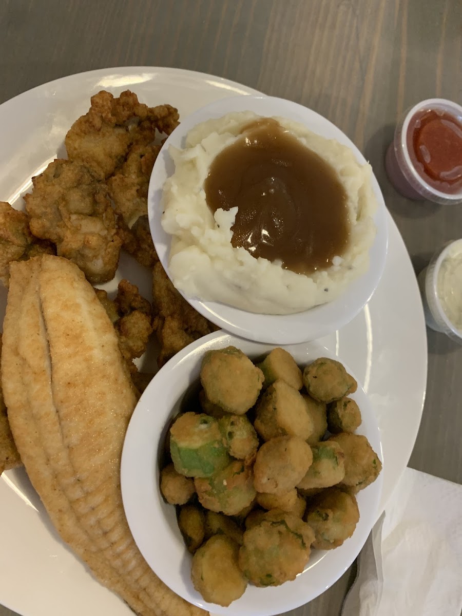 Paddy's Restaurant - Photo 4