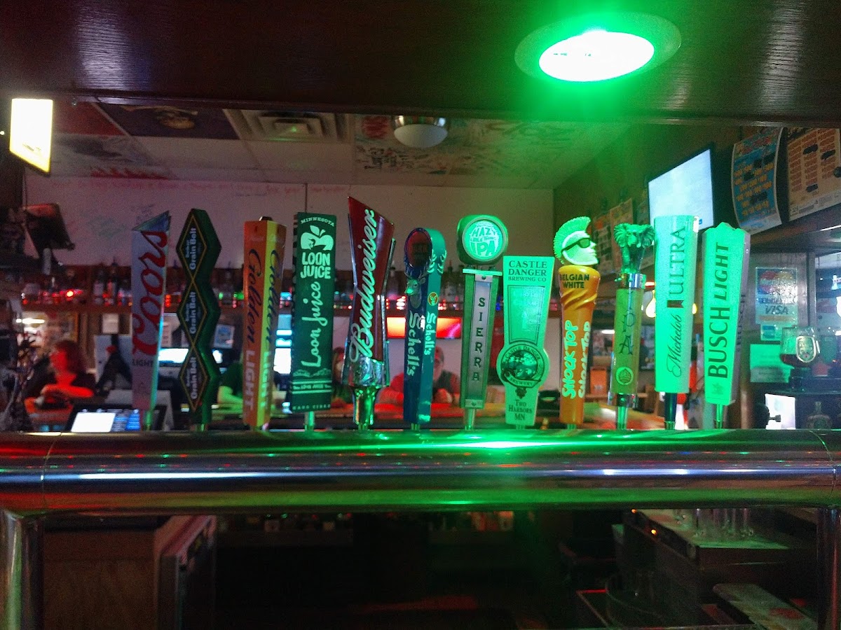 Reggie's Brewhouse - Photo 2