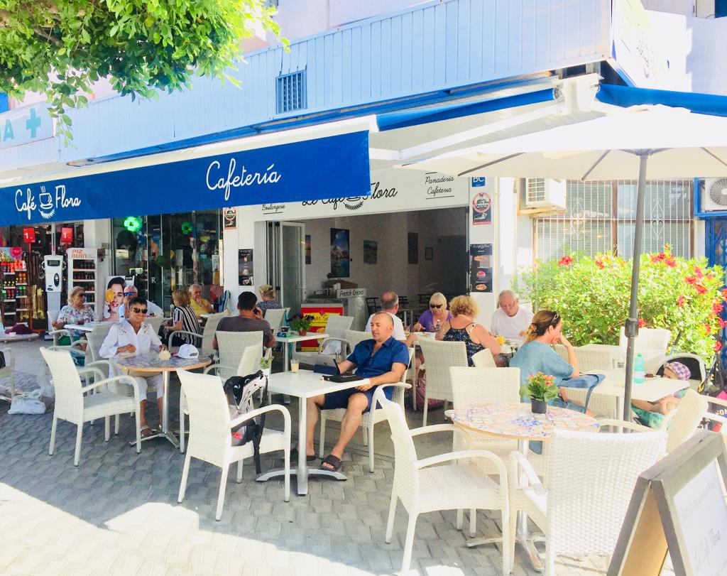 Le Cafe Flora