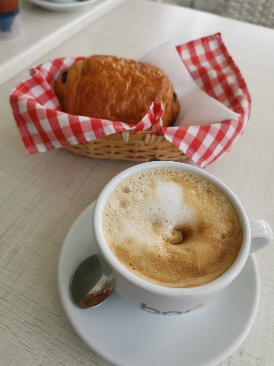 Le Cafe Flora - Photo 4