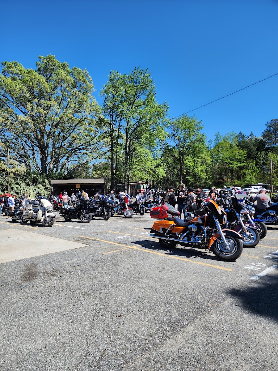 Two Trees Sports Bar & Grill - Photo 8