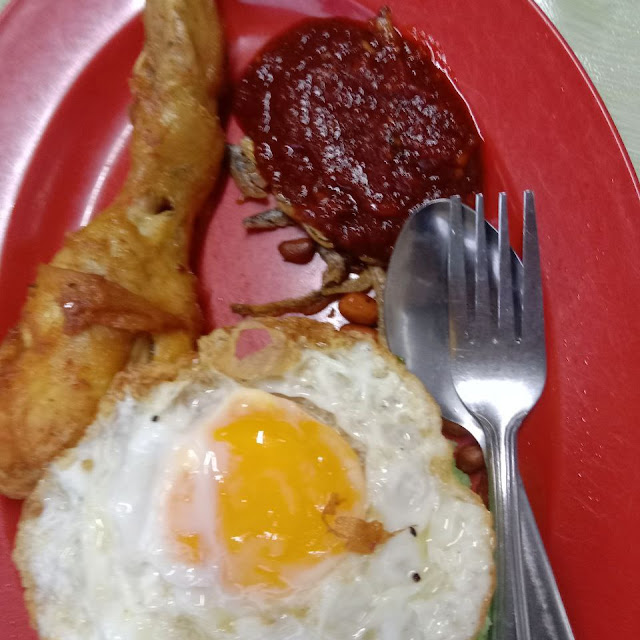 Nasi Lemak Ayam