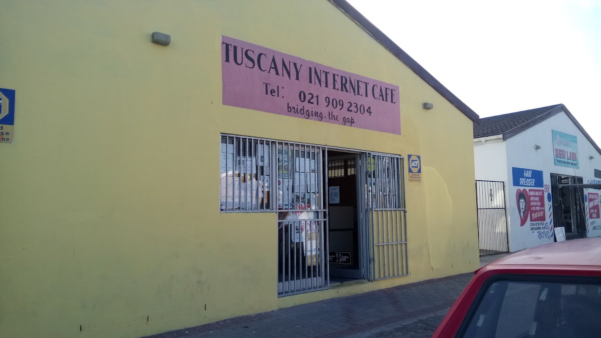 Tuscany Internet Cafe - Photo 2