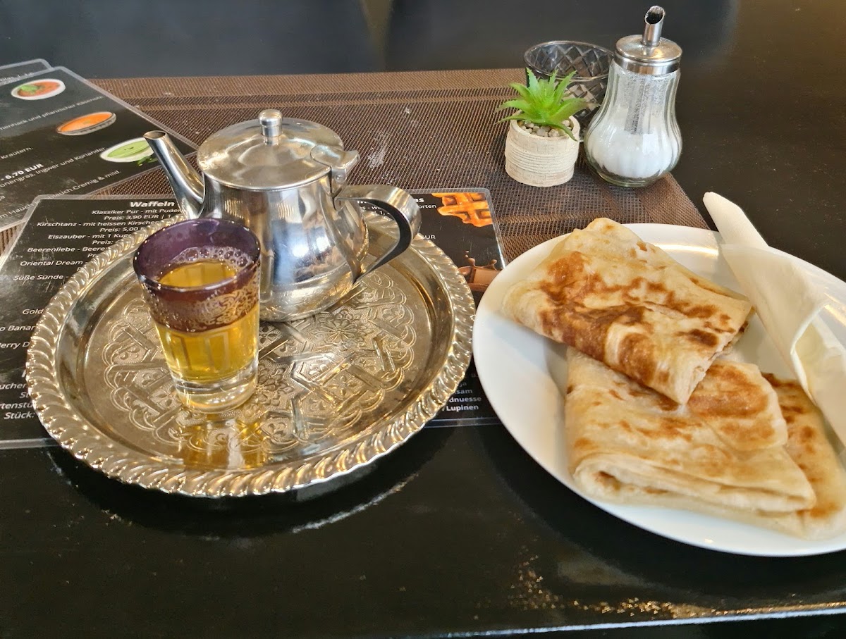 Café Dar El Medina - Photo 4
