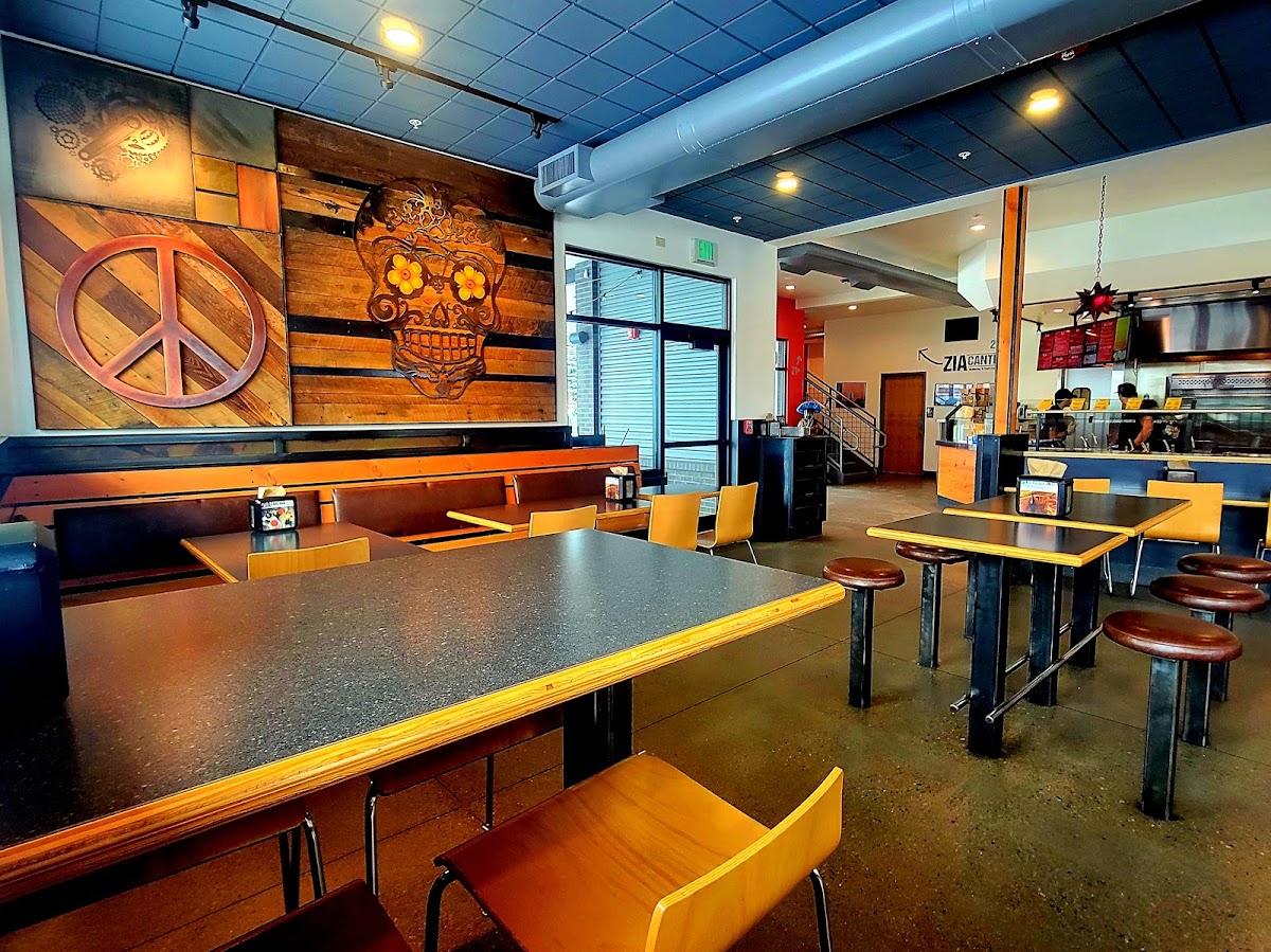 Zia Taqueria - Photo 3