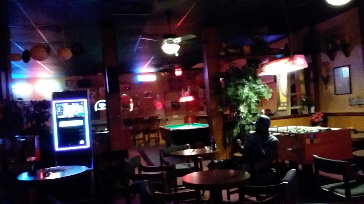 Cadillac Club - Photo 7