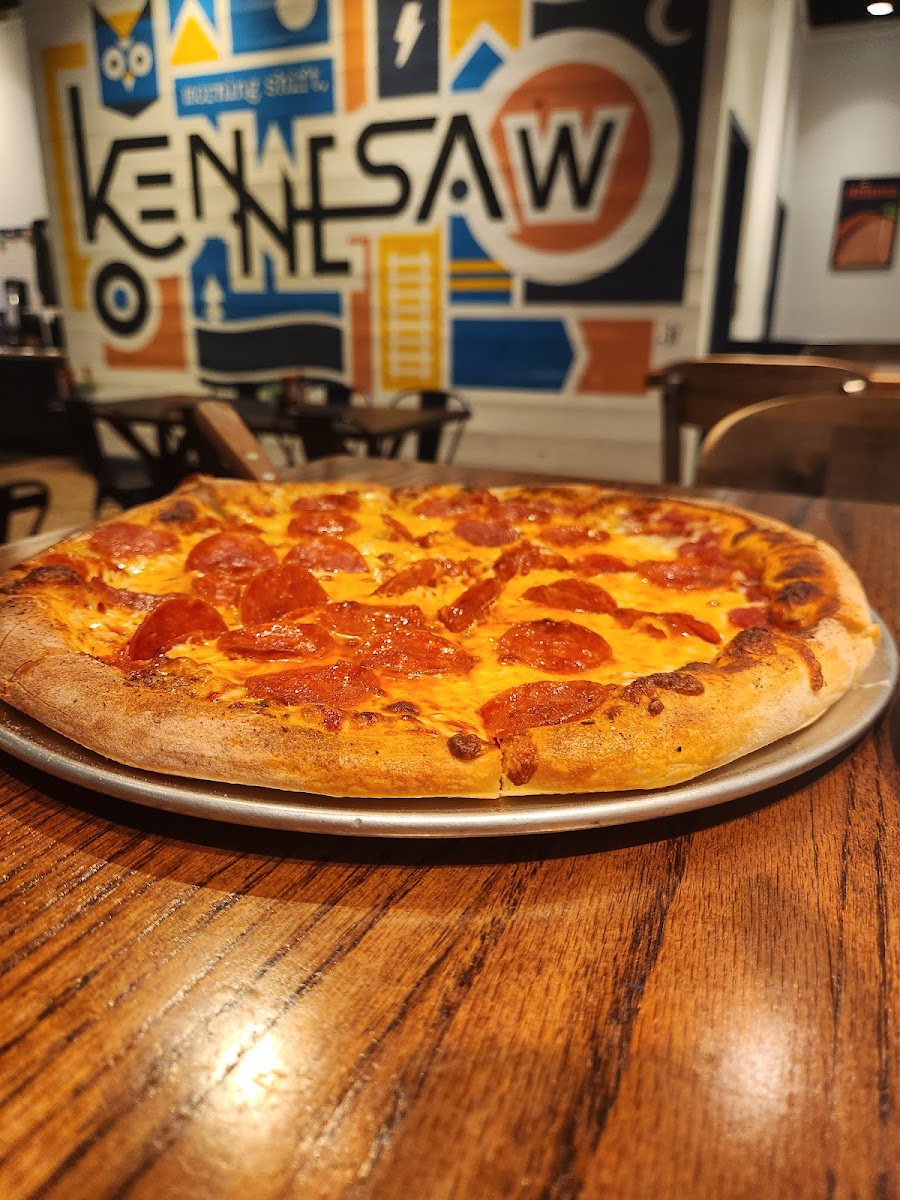 Late Shift Pizza and Wings - Photo 3