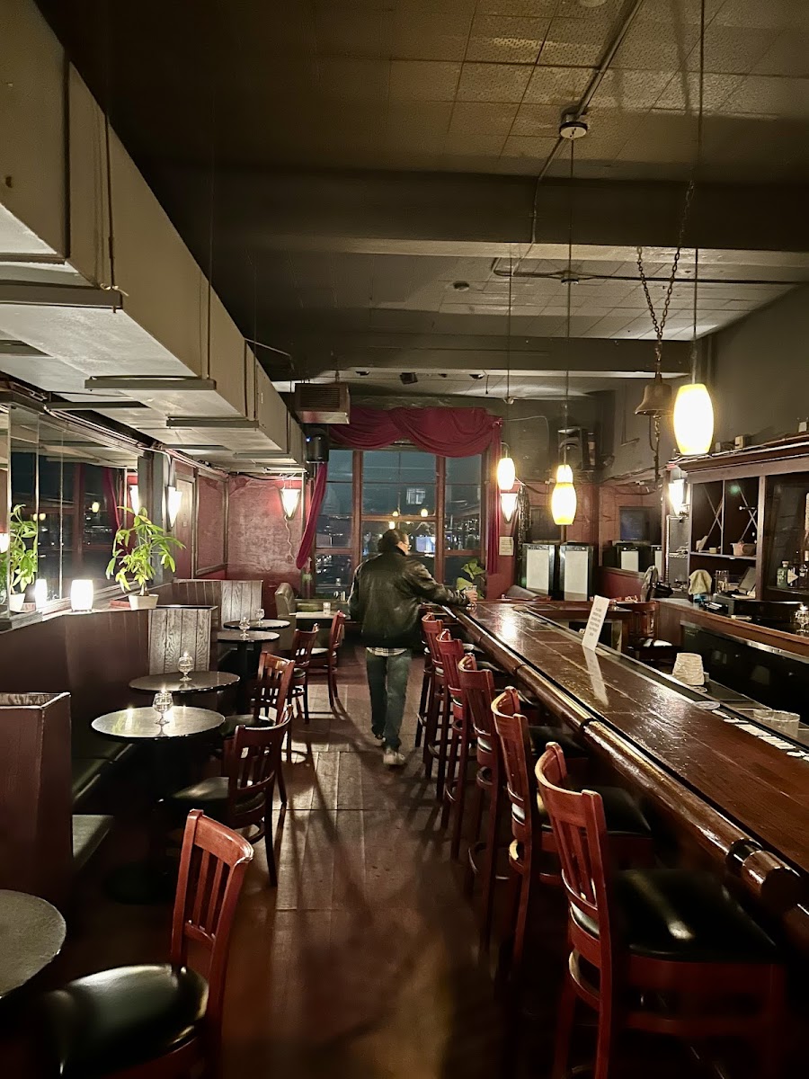 Sonya's Seattle - Photo 4