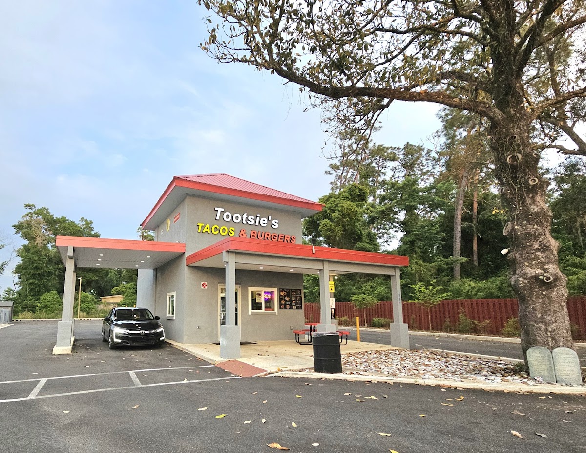 Tootsie's Tacos and Burgers