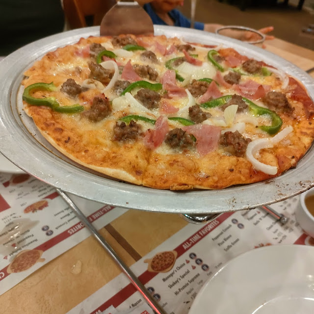 Manager's Choice Pizza