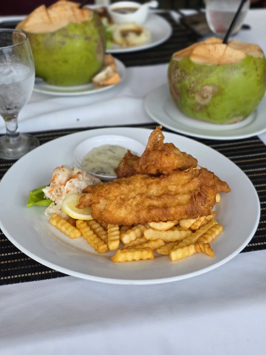 Coconut Grove Beach Restaurant - Photo 3
