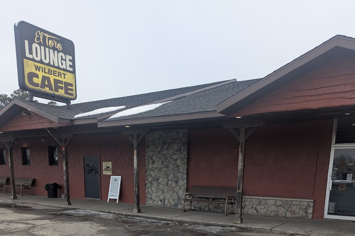 Wilbert Cafe & El Toro Lounge