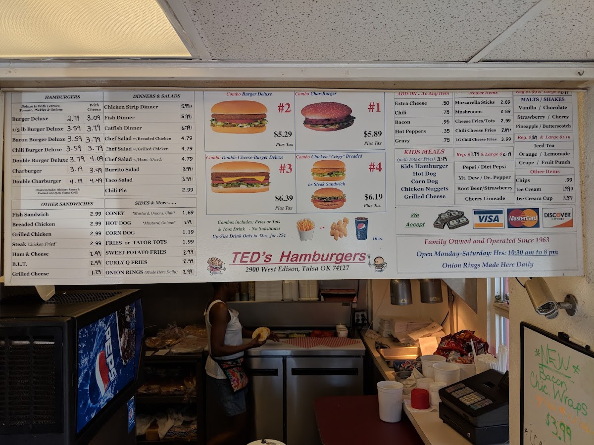 Ted's Hamburgers - Photo 8
