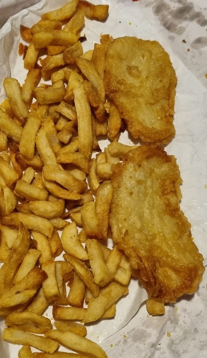 Julie's Chicken & Chips - Photo 7