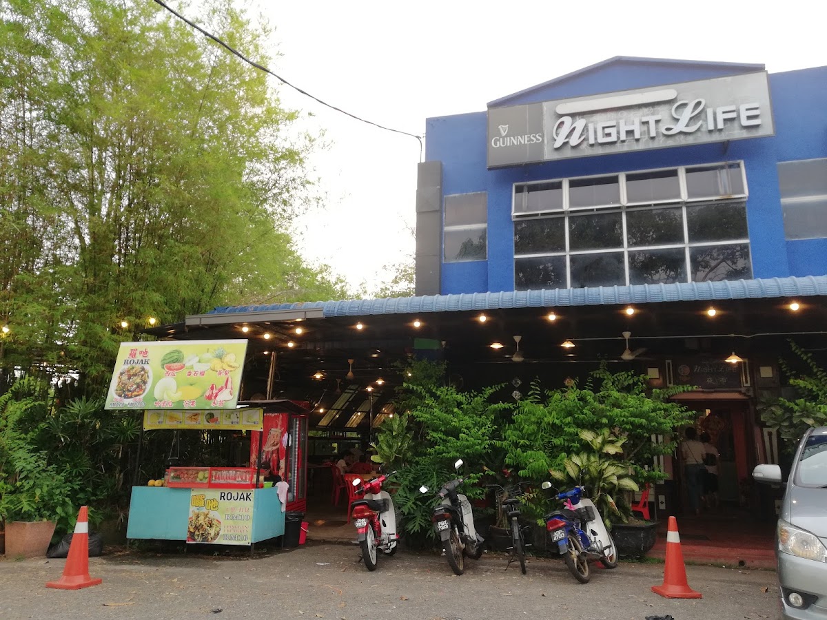 夜市海鲜冷气饭店 Nightlife Restaurant & Entertainment
