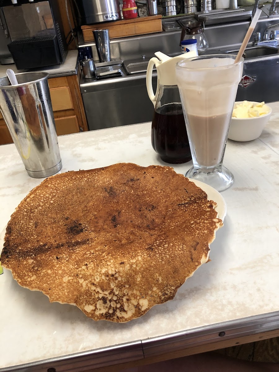Thoma Dairy Bar Cafe - Photo 8