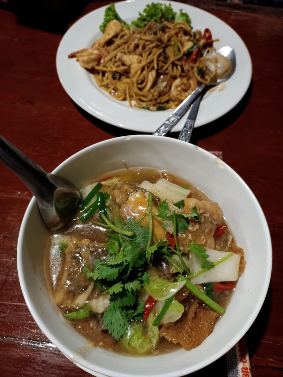 Kookporn Restaurant - Photo 8