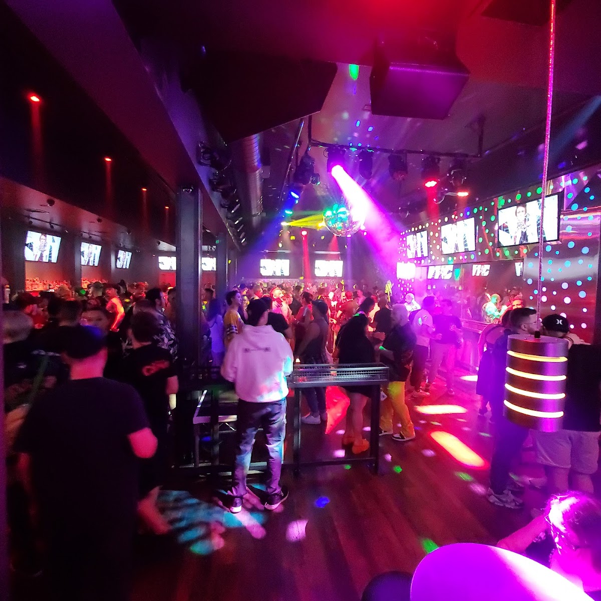 Badlands Portland - Photo 4