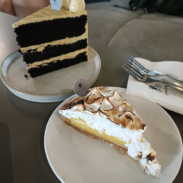 Cakes