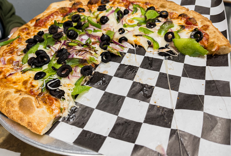 Cave City Pizza - Photo 9