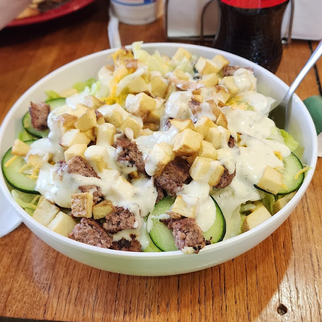 Cheeseburger Salad