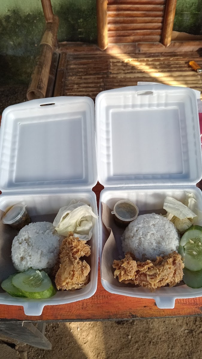 Ayam Geprek mba Vika - Photo 2