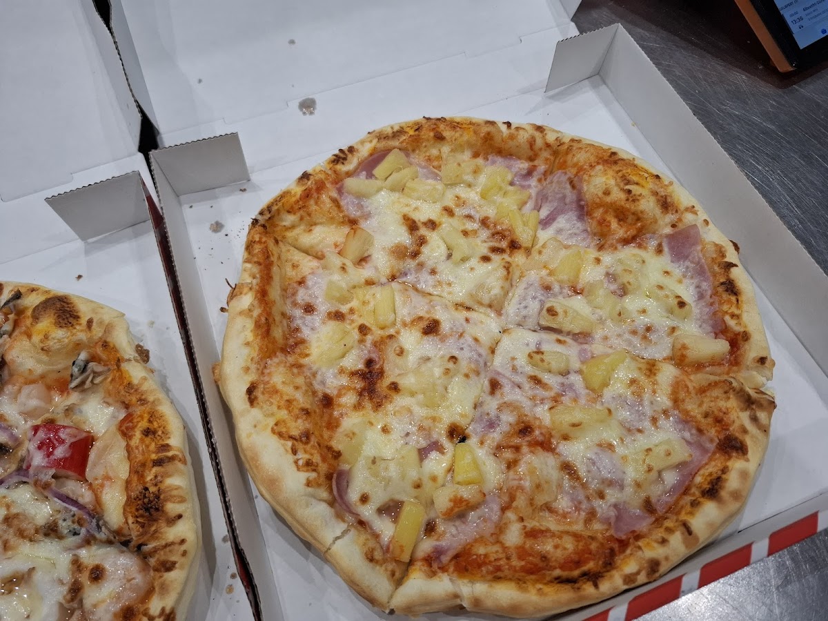 Marjan Pizza & Dönner - Photo 4