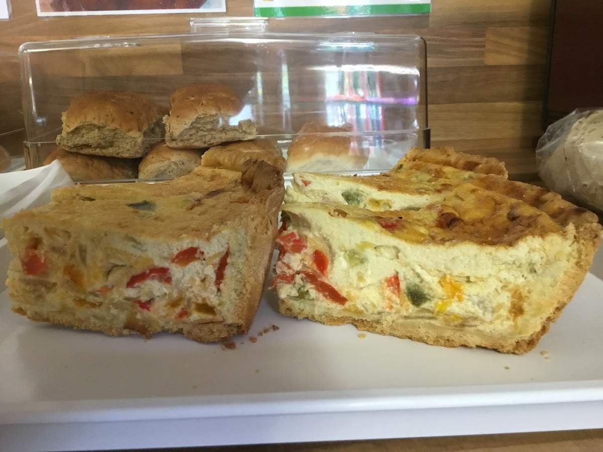 Skelton Pantry Cafe - Photo 7