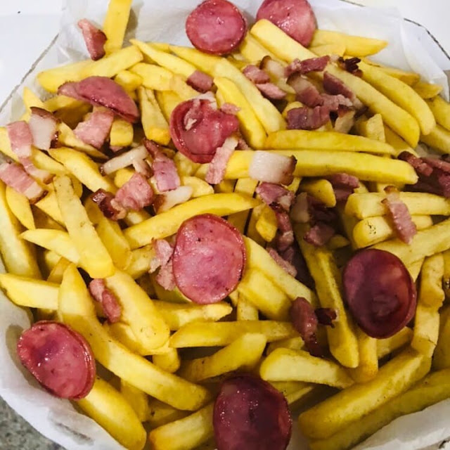 Fritas Com Bacon Ou Calabresa