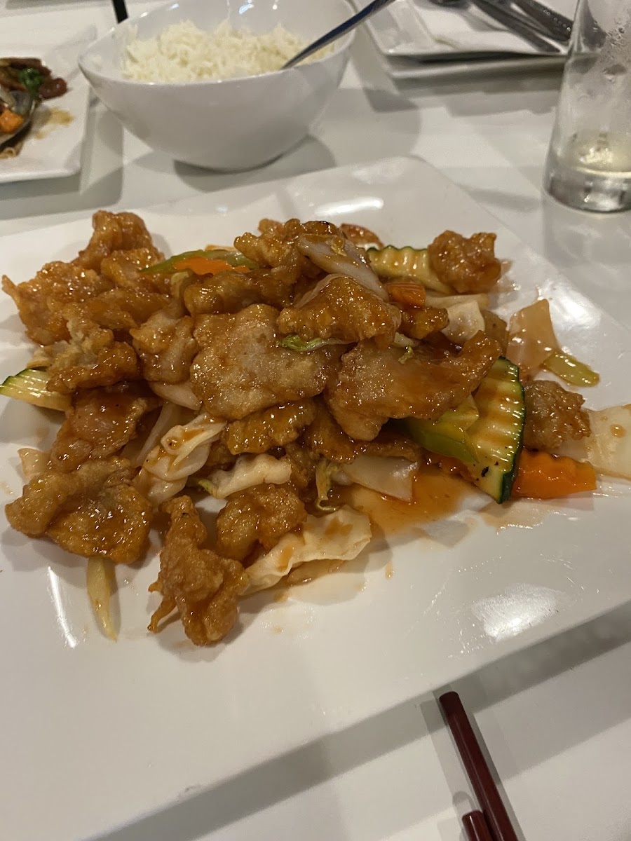 988 Chinese Restaurant - Photo 6
