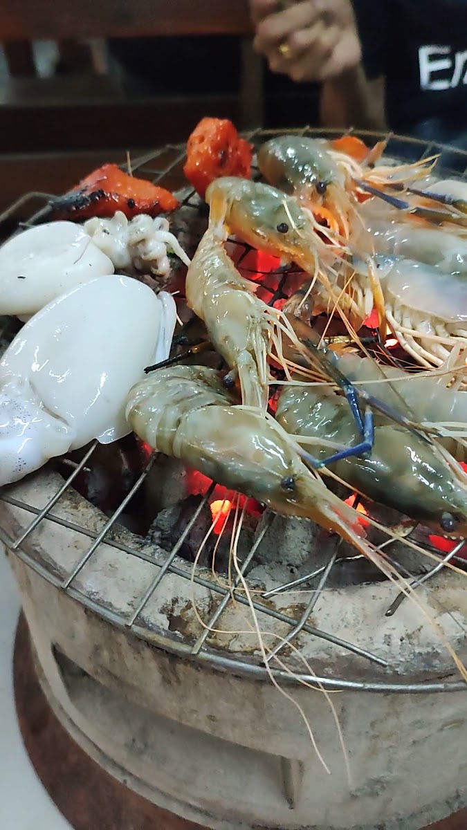 Po. Pla Seafood Buffet - Photo 1
