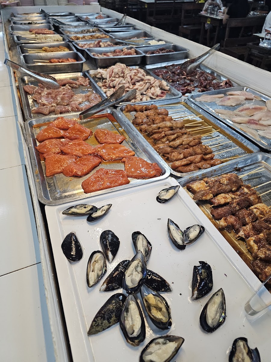 Po. Pla Seafood Buffet - Photo 3