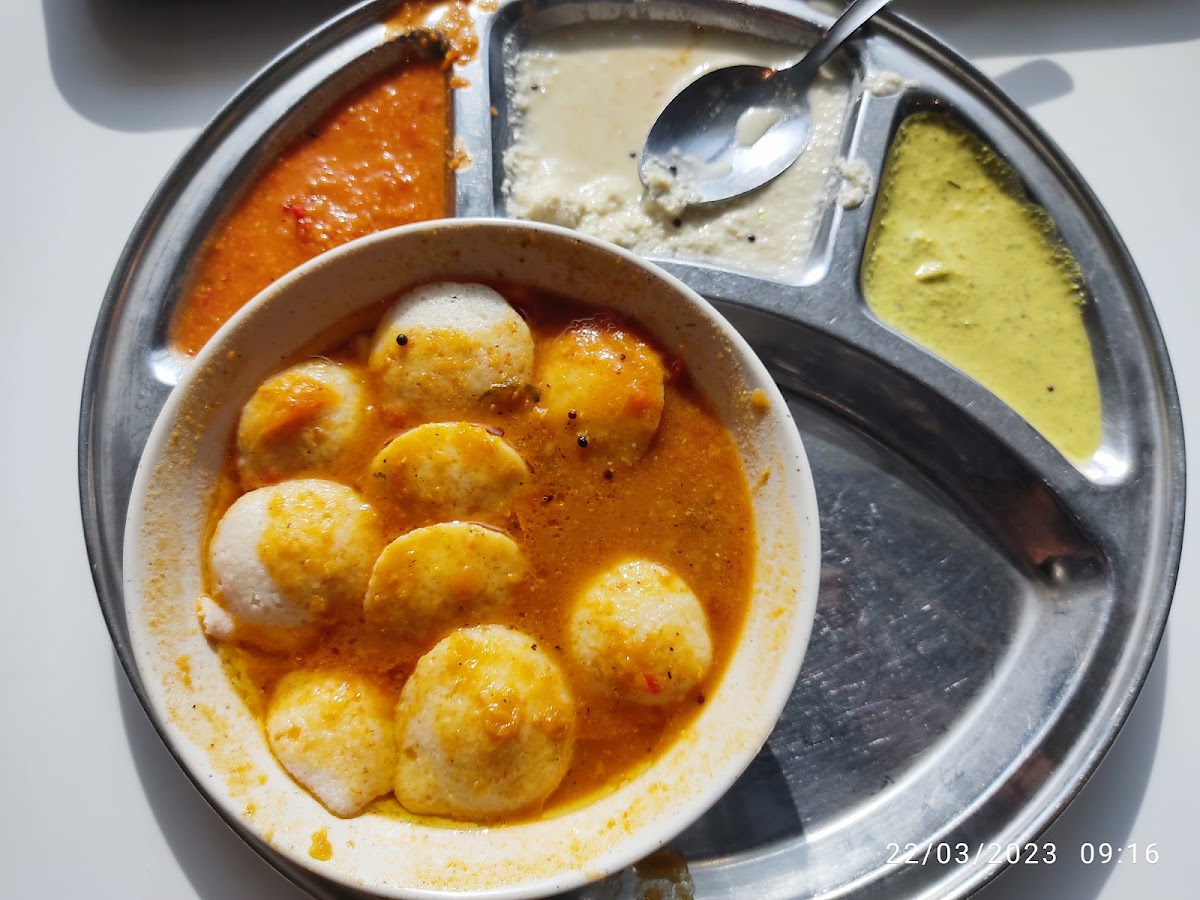 Restaurant Saravanaa Bhavan KLCC - Photo 9