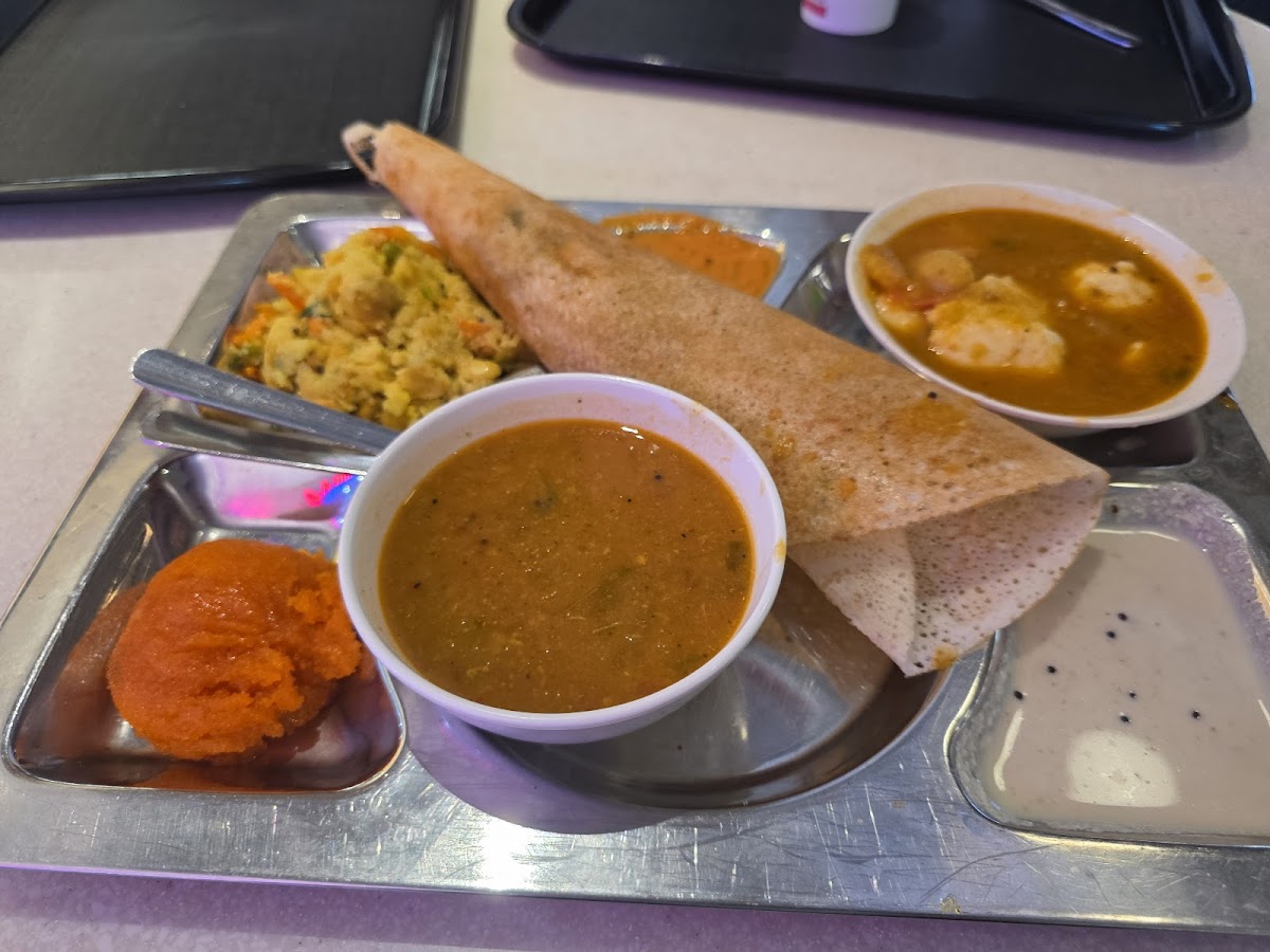 Restaurant Saravanaa Bhavan KLCC - Photo 2