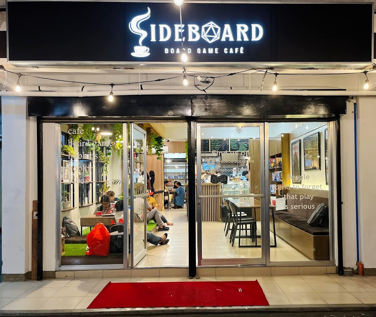 Sideboard Cafe