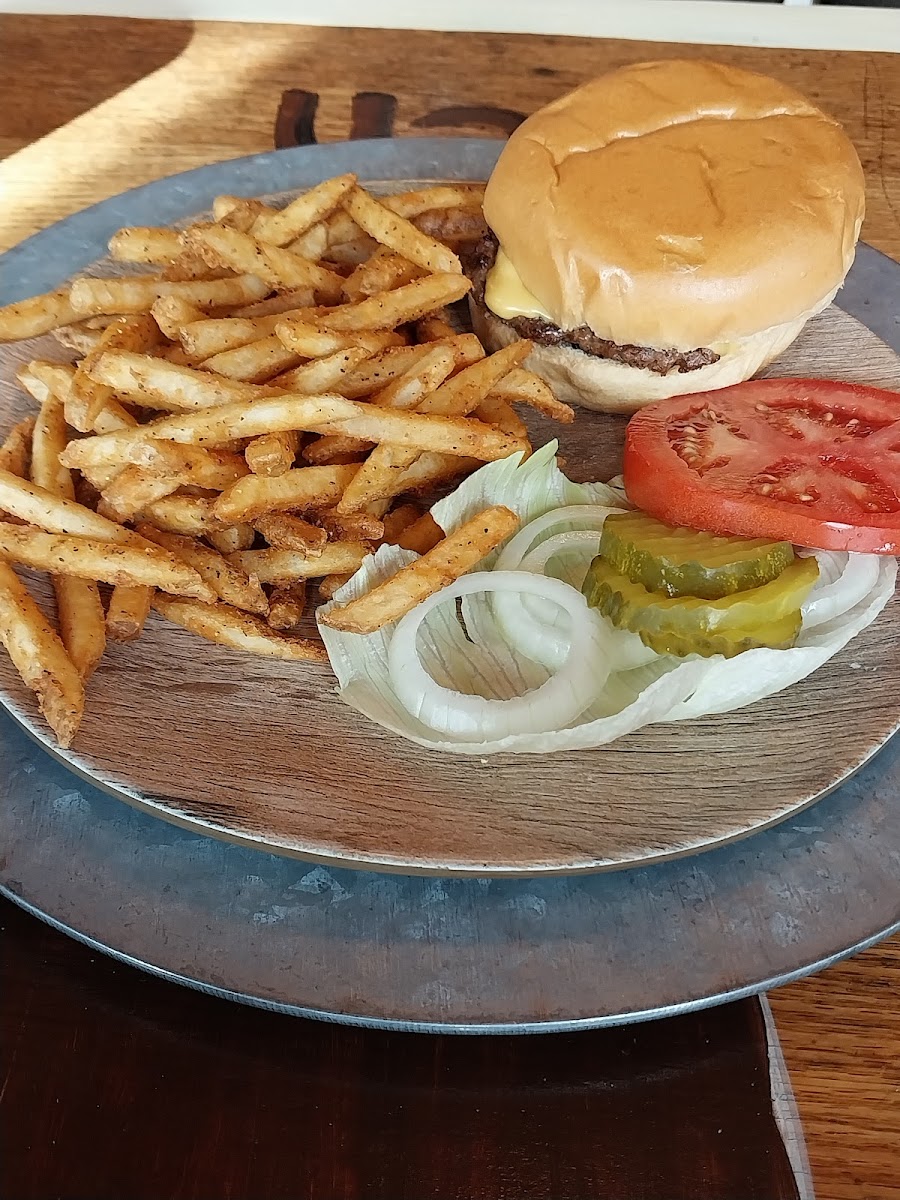 Rustic Duck Restaurant - Photo 1